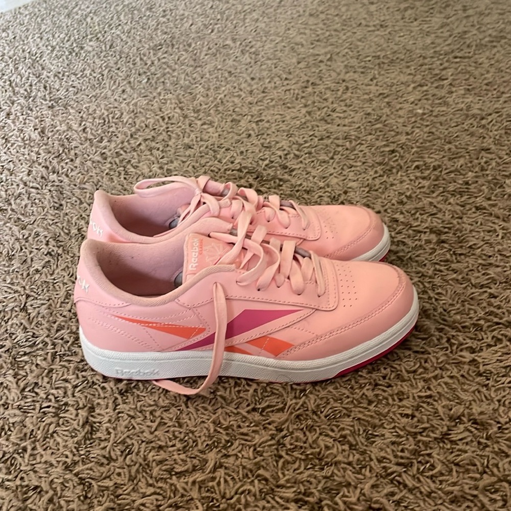 Super cute Reebok sneakers for your kids